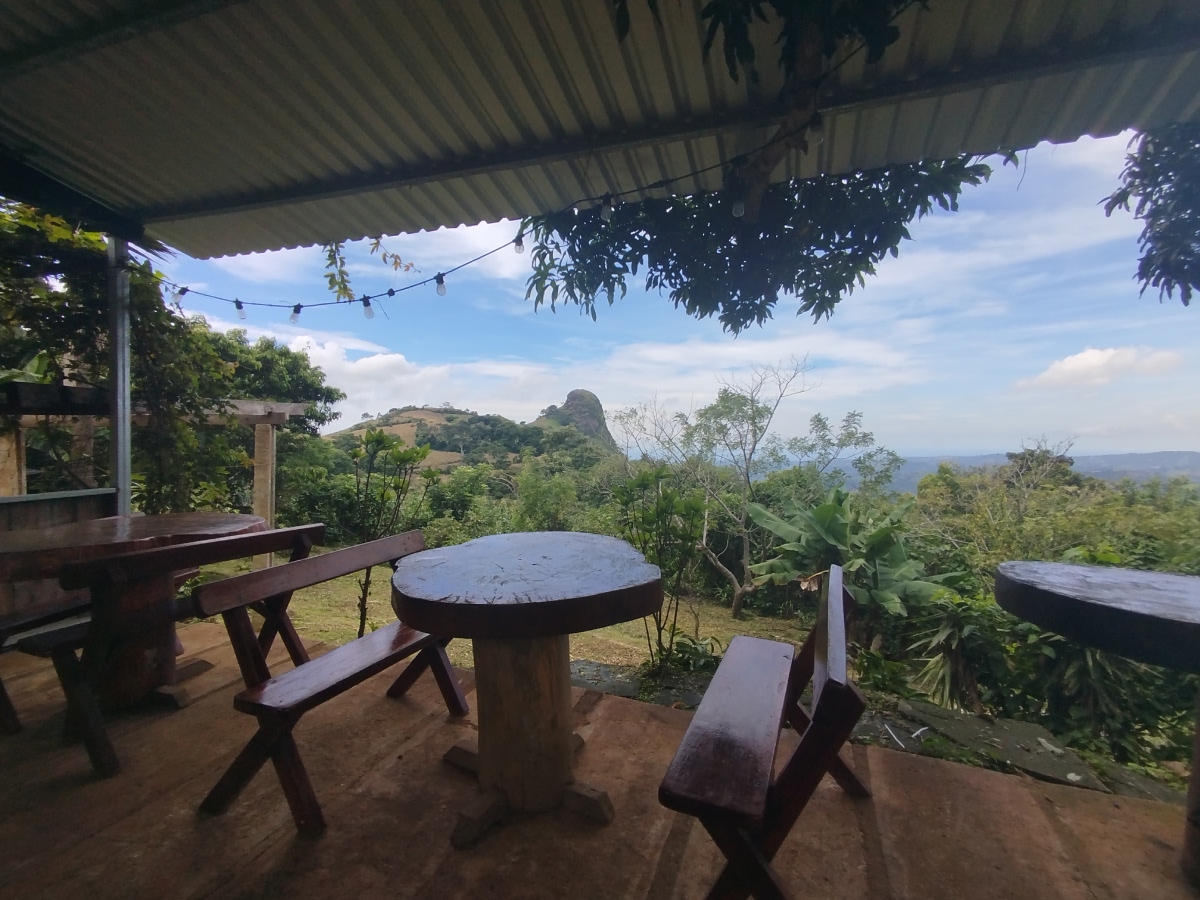 Café y Mirador Peñon de Comasagua