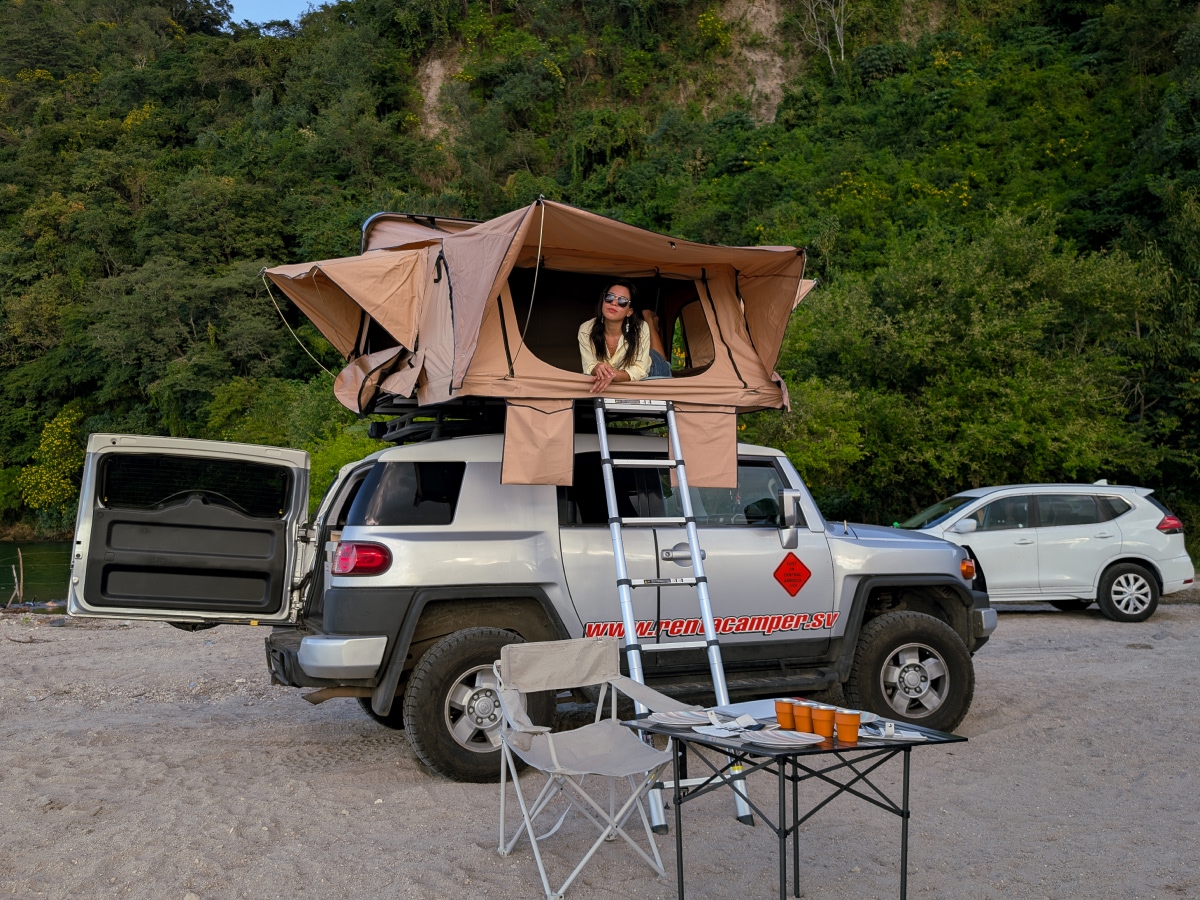 Toyota FJ Cruiser Tent Open